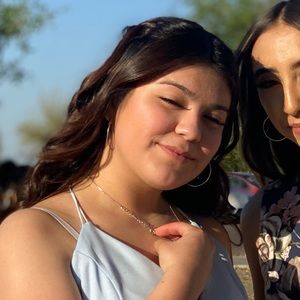 Meet your Posher, Areli